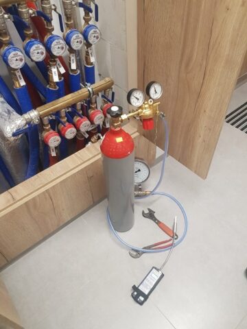 cisnieniowa-proba-szczelnosci