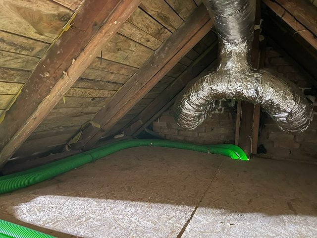 montaz-rekuperacji-w-domu